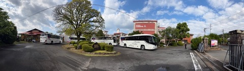 バス